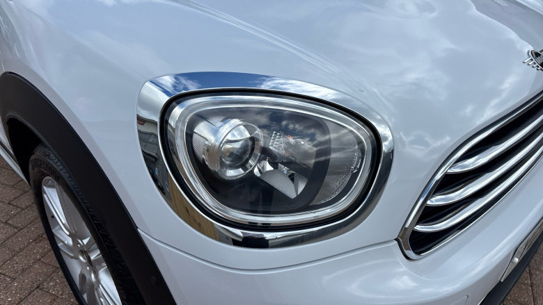 MINI Countryman 1.5 Cooper Exclusive 5dr Petrol Hatchback